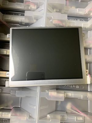 6.4 inç A-Si 350cd/m2 640×480 124PPI TFT LCD Panel LQ064V3DG01