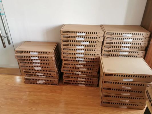 NL6448BC33-31D NLT 10.4INCH 350CD / M2 LCM 640 × 480 640 × 480RGB CCFL TTL Çalışma Sıcaklığı: 0 ~ 50 ° C ENDÜSTRİYEL LCD DIS