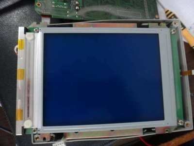 DMF-50840NB-FW Kyocera 5.7 INÇ LCM 320 × 240RGB 60NITS CCFL ENDÜSTRİYEL LCD EKRAN
